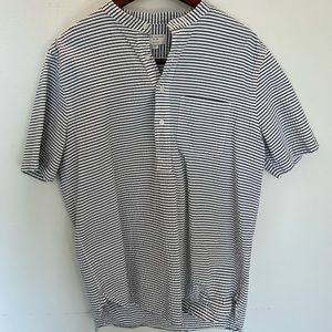 Club Monaco seersucker popover shirt